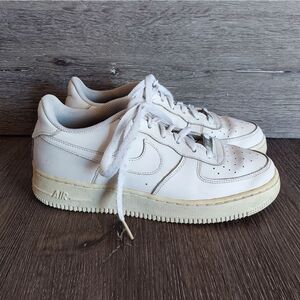 Nike Air Force 1 Low Triple White Shoes 314192-117 Youth Size 7